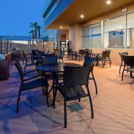 Holiday Inn Express & Suites Palm Desert - Millennium By Ihg المظهر الخارجي الصورة