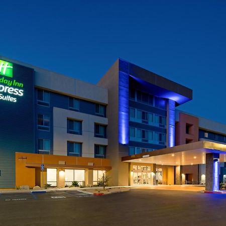 Holiday Inn Express & Suites Palm Desert - Millennium By Ihg المظهر الخارجي الصورة