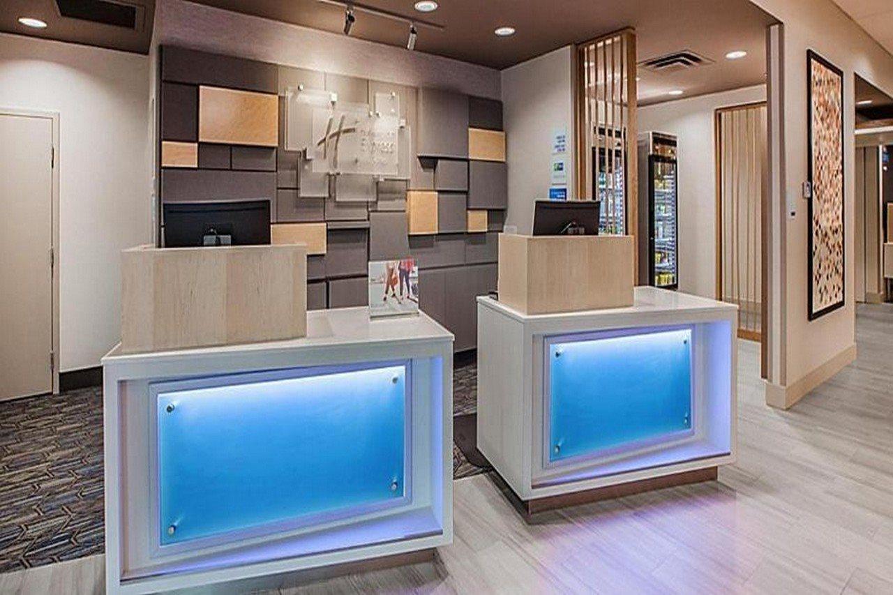 Holiday Inn Express & Suites Palm Desert - Millennium By Ihg المظهر الخارجي الصورة