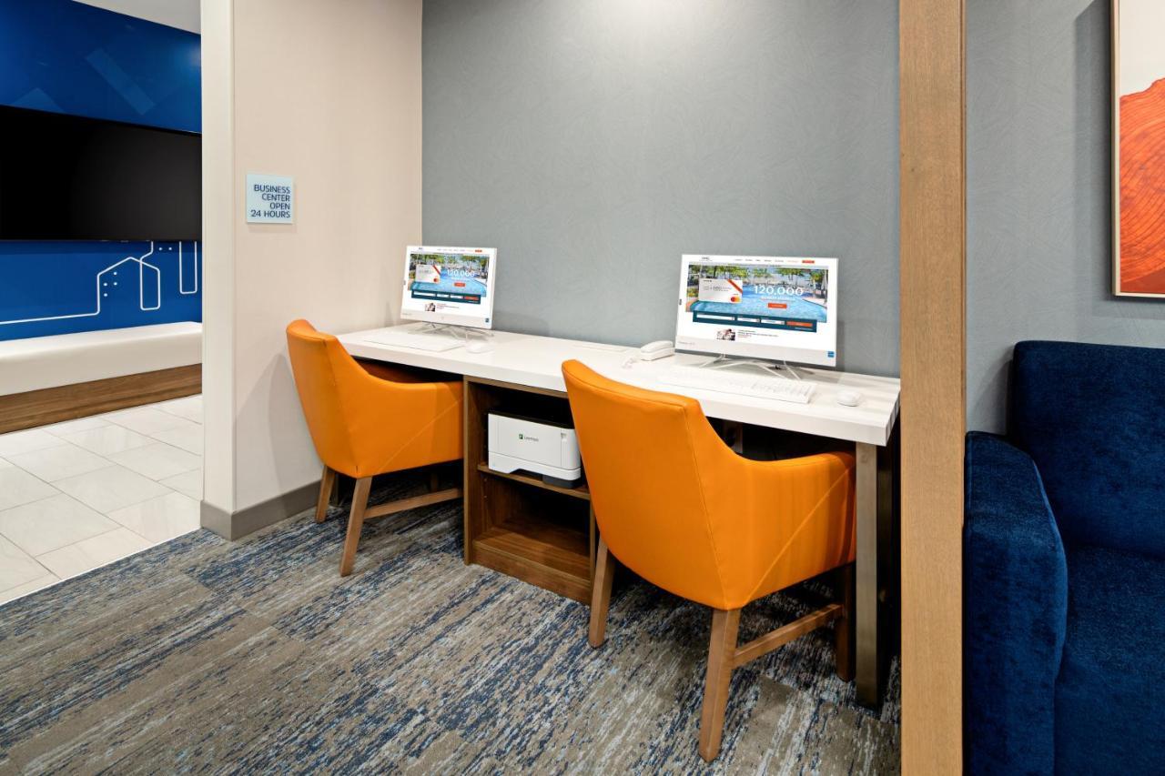 Holiday Inn Express & Suites Palm Desert - Millennium By Ihg المظهر الخارجي الصورة