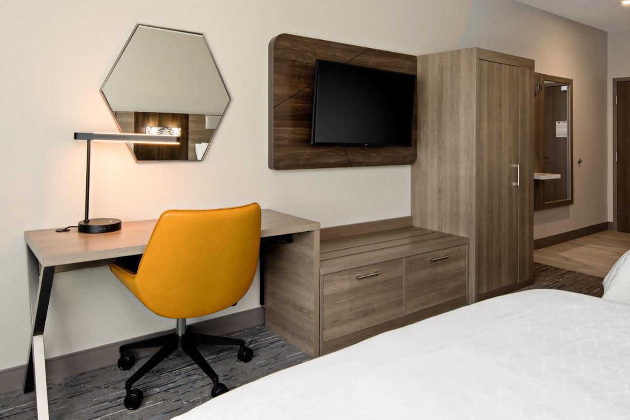 Holiday Inn Express & Suites Palm Desert - Millennium By Ihg المظهر الخارجي الصورة